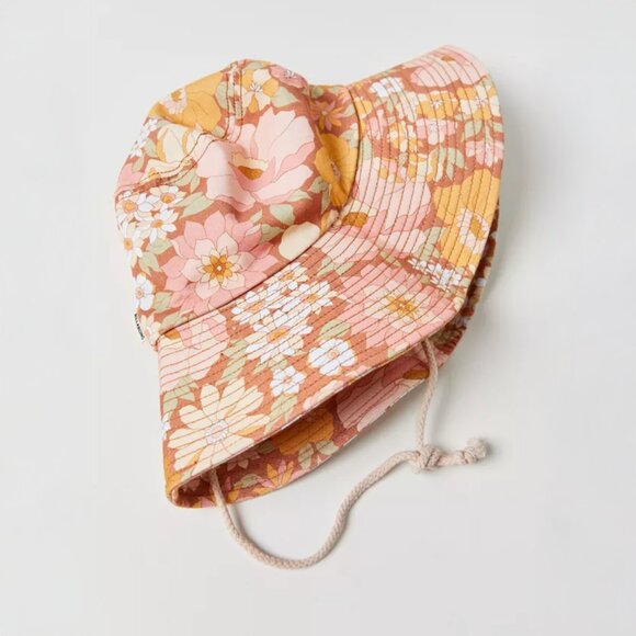 NBW Billabong x The Salty Blonde Far Out Oversized Bucket Hat - Picture 2 of 6